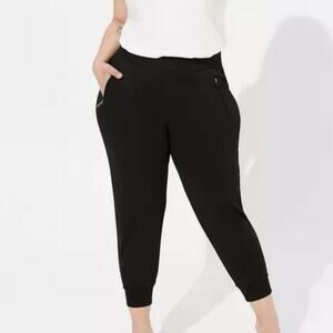 Torrid Pants 2X Black Relaaxed Fit Jogger Zip Pockets Casual Comfort Minimalist